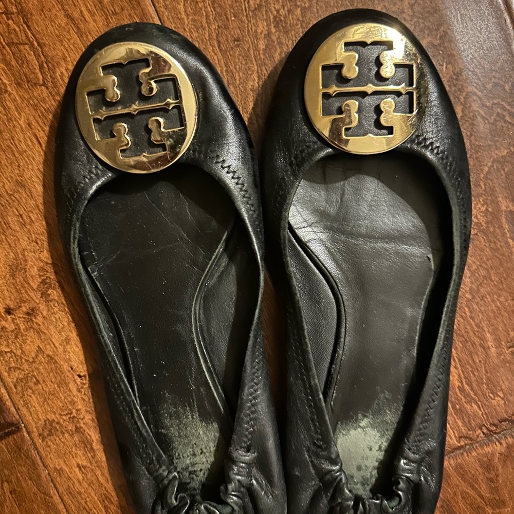 Tory Burch monogram beautiful black flats